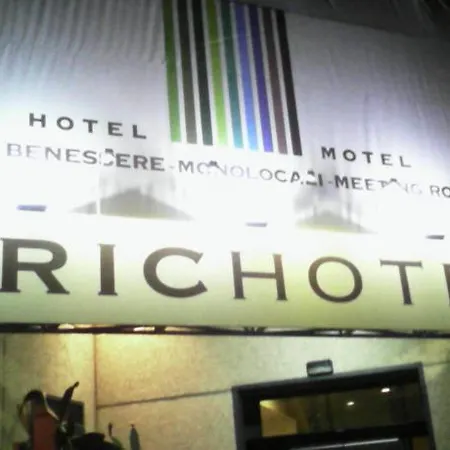 Hotel Bric TUSCANY